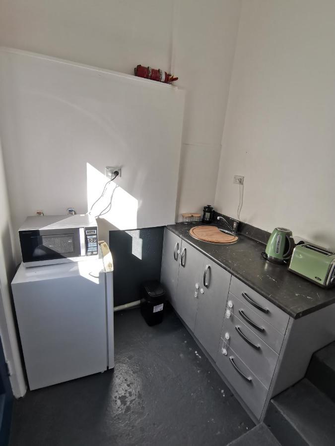 Laid-Back Lyall Self Contained Studio Apartment Wellington Bagian luar foto
